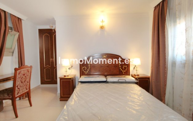 Wiederverkauf - Freistehende Villa - Marbella - Guadalmina Baja