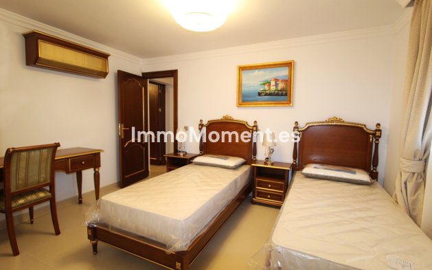 Wiederverkauf - Freistehende Villa - Marbella - Guadalmina Baja