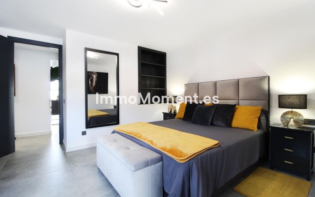 Resale - Villa - Marbella - San Pedro de Alcántara