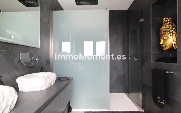 Resale - Villa - Marbella - San Pedro de Alcántara