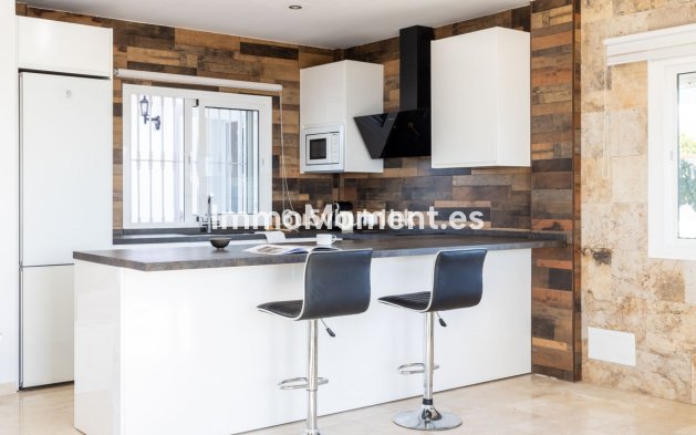 Resale - Villa - Benalmadena - La Capellania