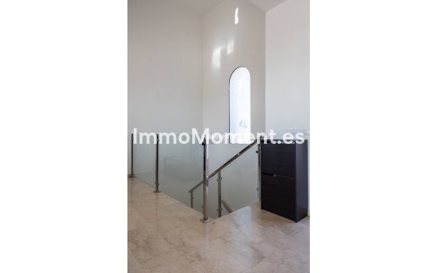 Resale - Villa - Benalmadena - La Capellania