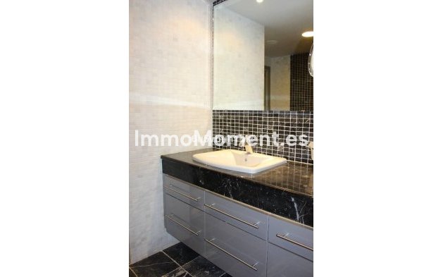 Bestaande woning - Appartement - Manilva