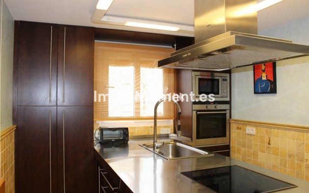 Bestaande woning - Appartement - Manilva