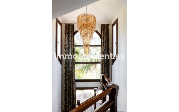 Revente - Villa - Marbella - Hacienda Las Chapas