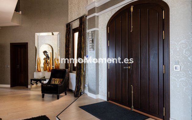 Revente - Villa - Marbella - Hacienda Las Chapas