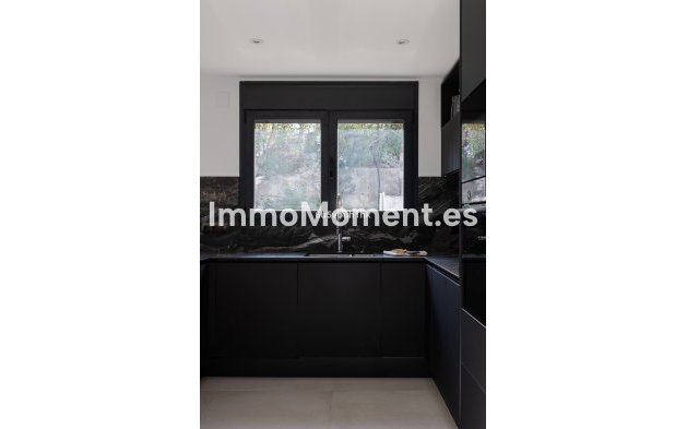 Resale - Villa - Benahavís - La Quinta