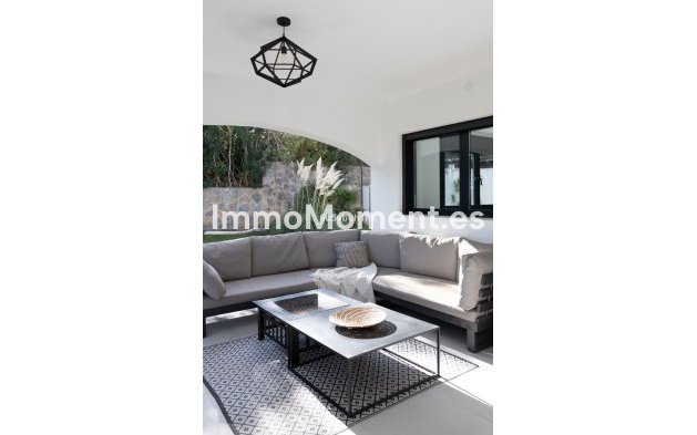 Resale - Villa - Benahavís - La Quinta