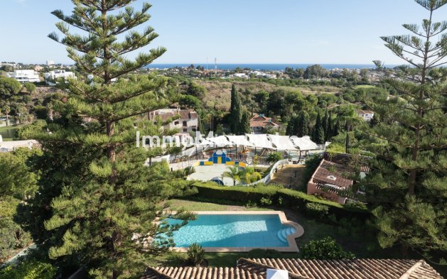 Resale - Villa - Benahavís - La Quinta