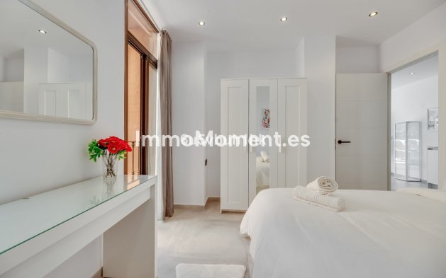 Revente - Appartement - Estepona  - Estepona Centro