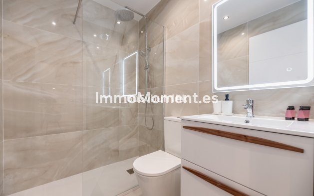 Revente - Appartement - Estepona  - Estepona Centro
