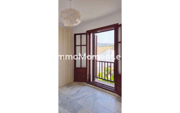 Revente - Maison mitoyenne - Estepona  - Estepona Centro