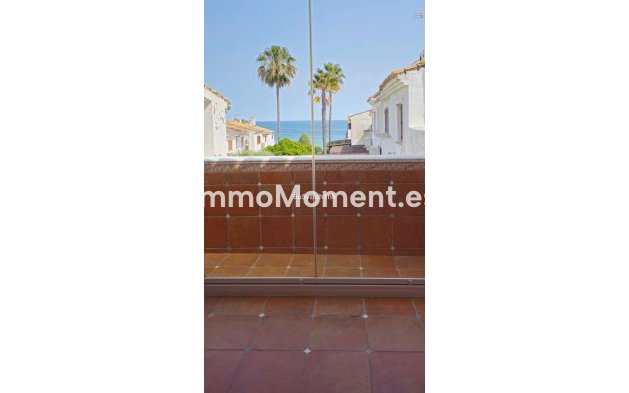 Revente - Maison mitoyenne - Estepona  - Estepona Centro