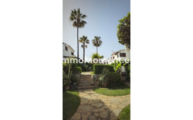 Revente - Maison mitoyenne - Estepona  - Estepona Centro