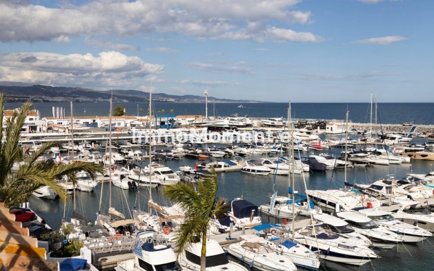 Wiederverkauf - Wohnung - Marbella - Puerto Banús