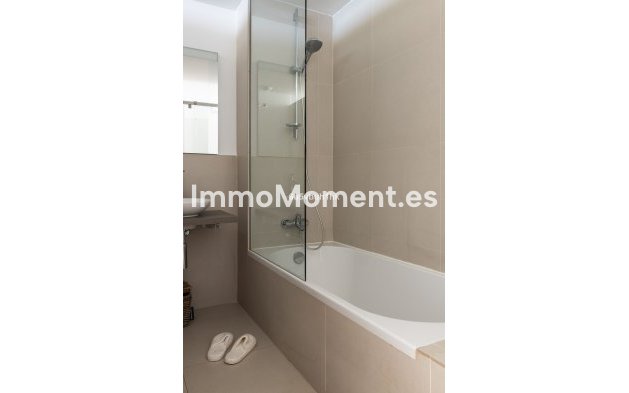 Resale - Apartment - Benalmadena - La Capellania