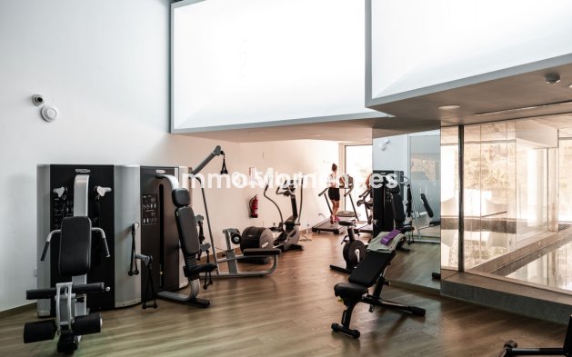 Resale - Apartment - Benalmadena - La Capellania