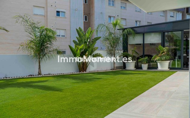 Resale - Apartment - Torremolinos
