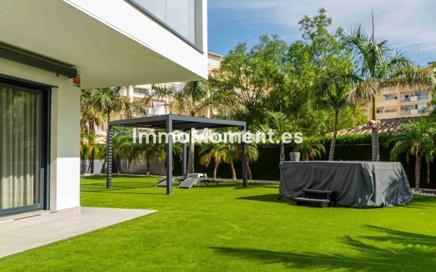 Resale - Apartment - Torremolinos