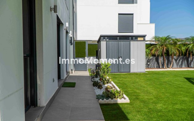 Resale - Apartment - Torremolinos