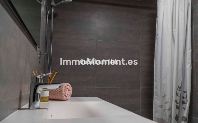 Resale - Apartment - Torremolinos