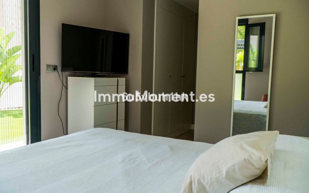 Resale - Apartment - Torremolinos