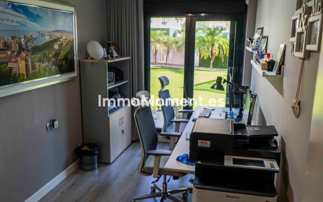 Resale - Apartment - Torremolinos