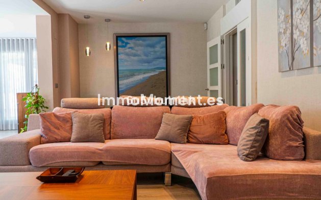 Resale - Apartment - Torremolinos