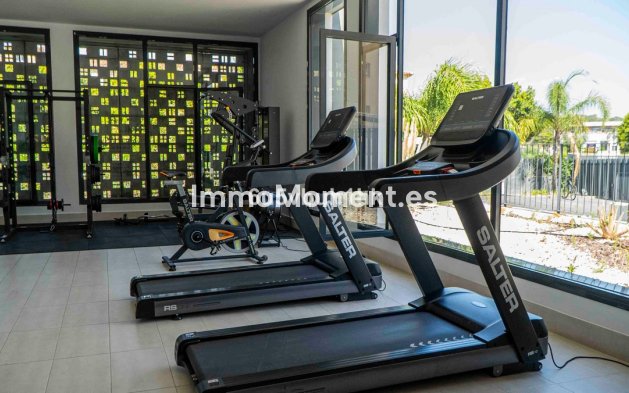 Resale - Apartment - Torremolinos