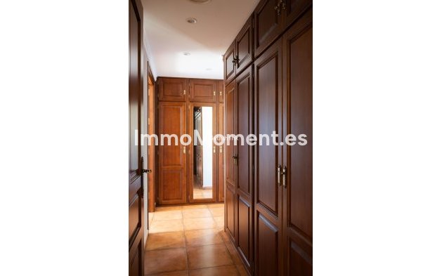 Wiederverkauf - Villa - Marbella - San Pedro de Alcántara