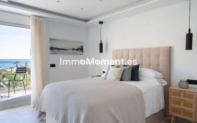 Revente - Maison mitoyenne - Casares - Casares Centro