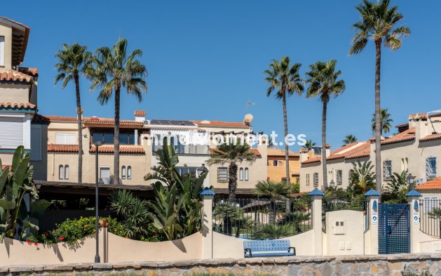 Revente - Maison mitoyenne - Casares - Casares Centro