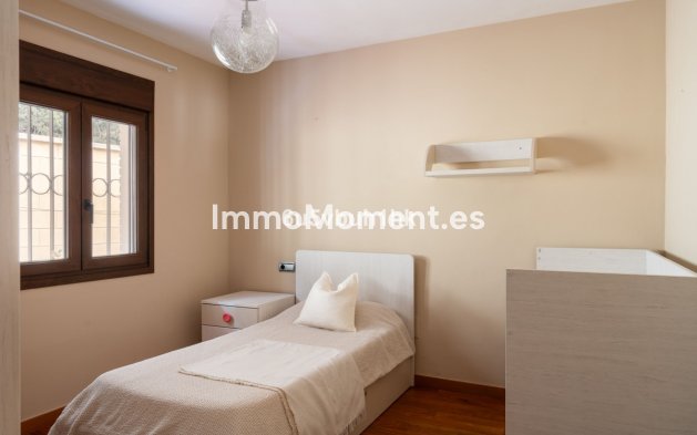 Wiederverkauf - Villa - Benalmadena - Benalmadena Centro