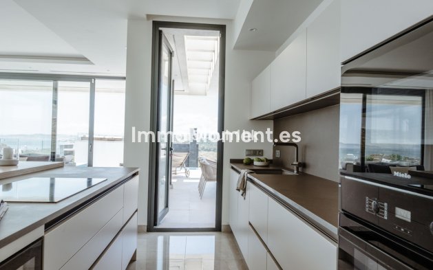 Resale - Villa - Estepona - Estepona Centro