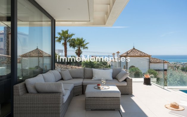Resale - Villa - Estepona - Estepona Centro