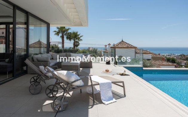 Resale - Villa - Estepona - Estepona Centro