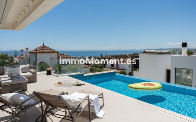 Resale - Villa - Estepona - Estepona Centro