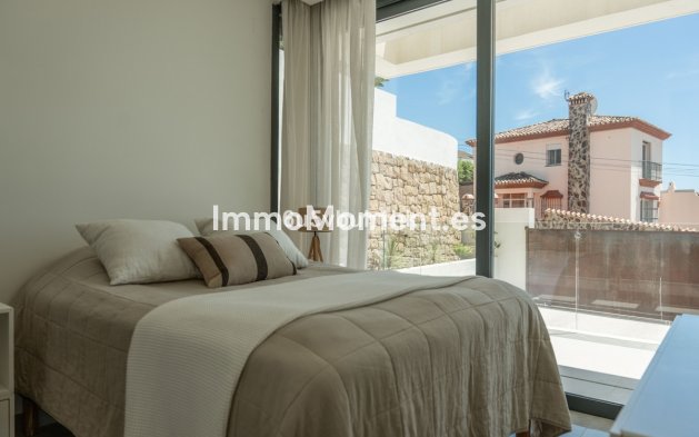 Resale - Villa - Estepona - Estepona Centro