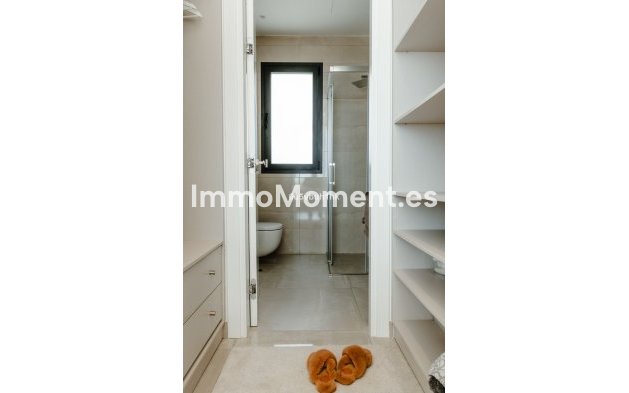 Resale - Villa - Estepona - Estepona Centro