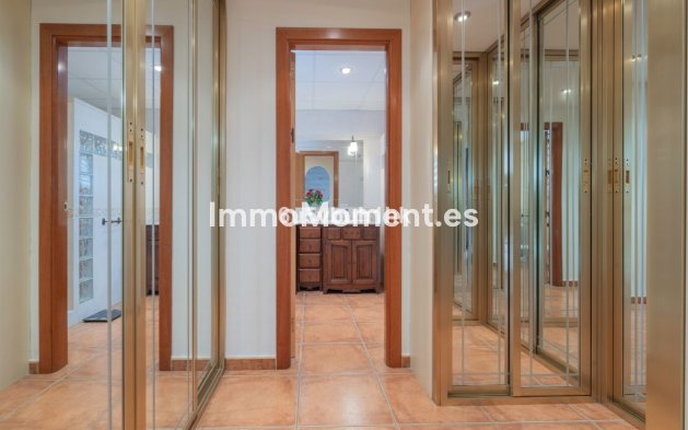 Wiederverkauf - Villa - Fuengirola - Fuengirola Centro