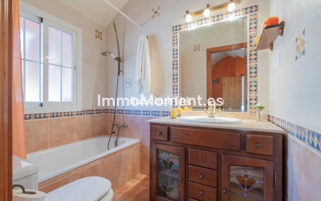 Wiederverkauf - Villa - Fuengirola - Fuengirola Centro