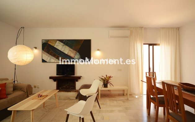 Wiederverkauf - Wohnung - Marbella - Nueva Andalucía