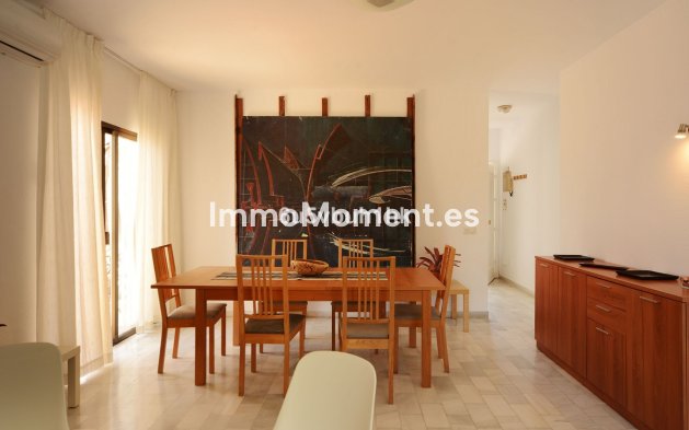 Wiederverkauf - Wohnung - Marbella - Nueva Andalucía
