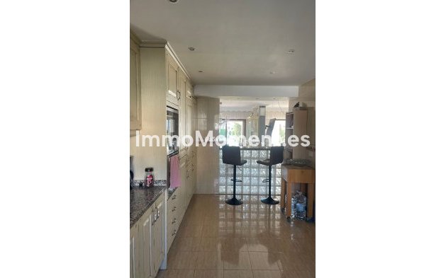 Revente - Maison mitoyenne - Estepona  - Estepona Centro