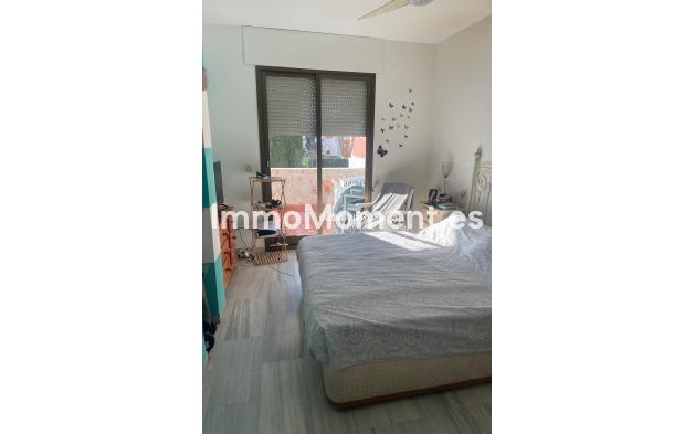 Revente - Maison mitoyenne - Estepona  - Estepona Centro