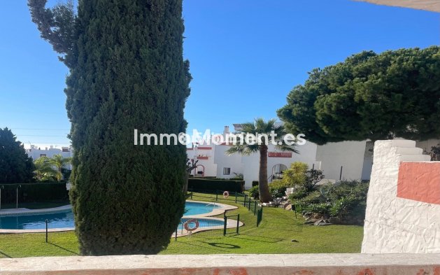 Revente - Maison mitoyenne - Estepona  - Estepona Centro