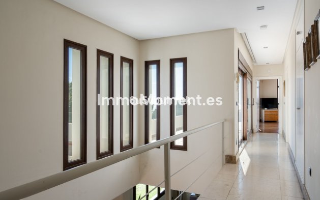 Wiederverkauf - Freistehende Villa - Málaga