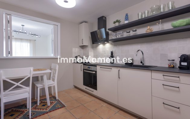 Reventa - Apartamento - Estepona  - Estepona Centro