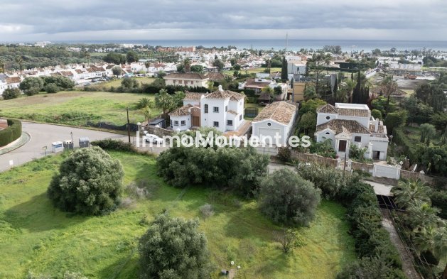 Reventa - Terreno - Estepona  - Bel Air
