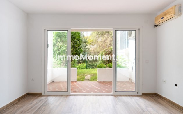 Resale - Apartment - Fuengirola - Los Pacos